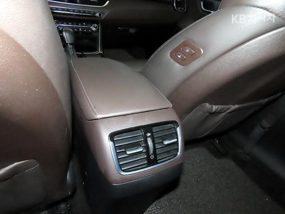 Hyundai Grandeur (Azera)IG2.4 Premium Special (special feature/edition) - 14