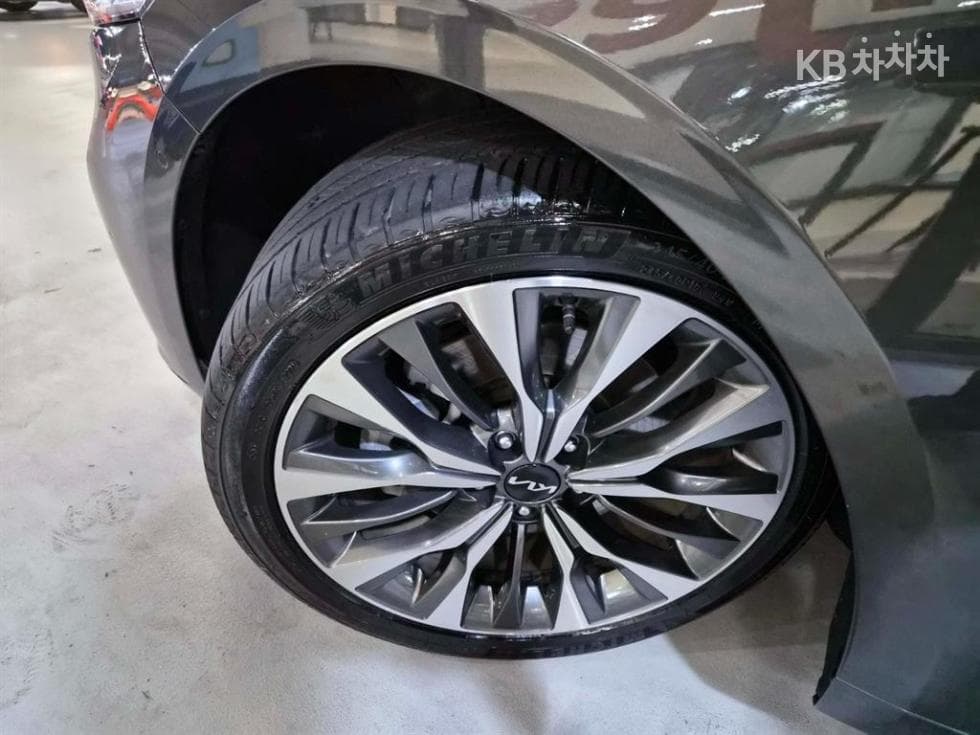 Киа K82.5L бензин Signature - 20