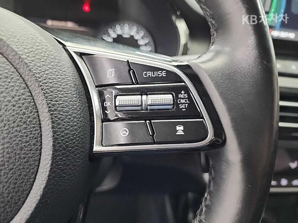 Kia Seltos1.6 Gasoline Turbo 2WD Trendy - 16