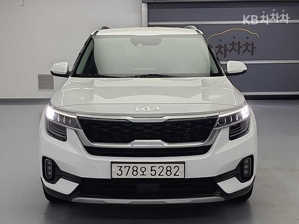 Kia Seltos1.6 Gasoline Turbo 2WD Trendy - 2