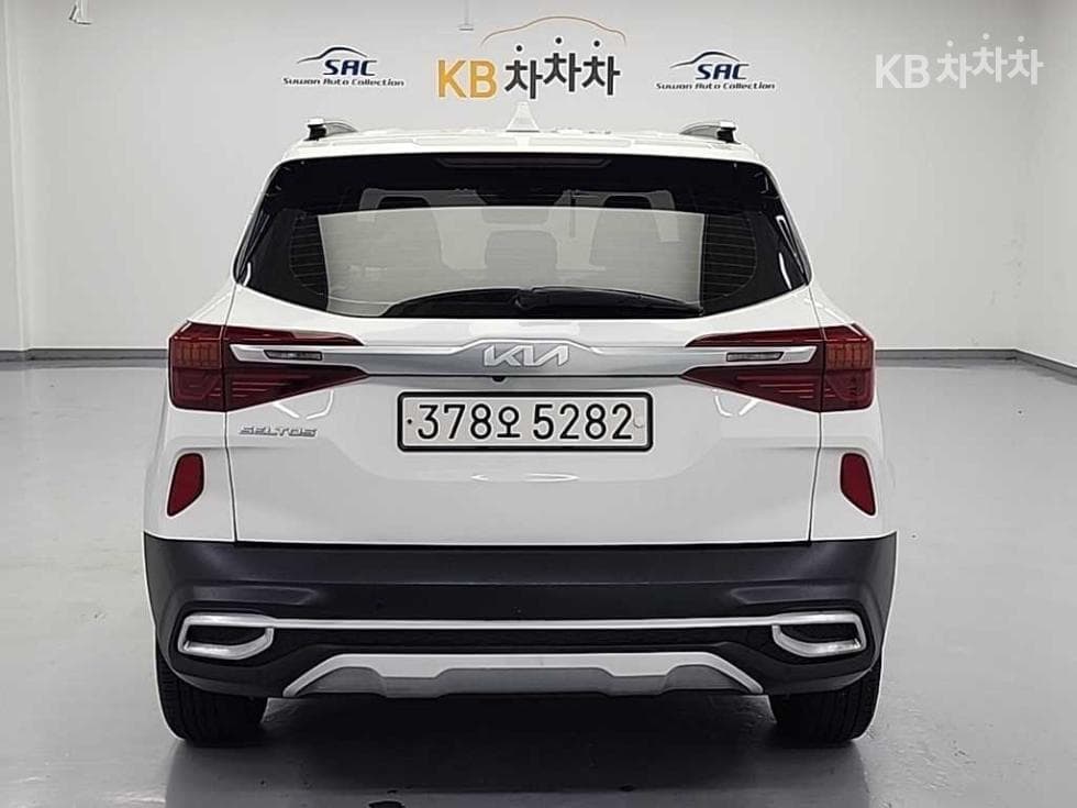 Kia Seltos1.6 Gasoline Turbo 2WD Trendy - 3