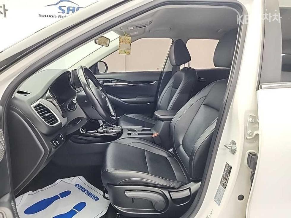 Kia Seltos1.6 Gasoline Turbo 2WD Trendy - 11