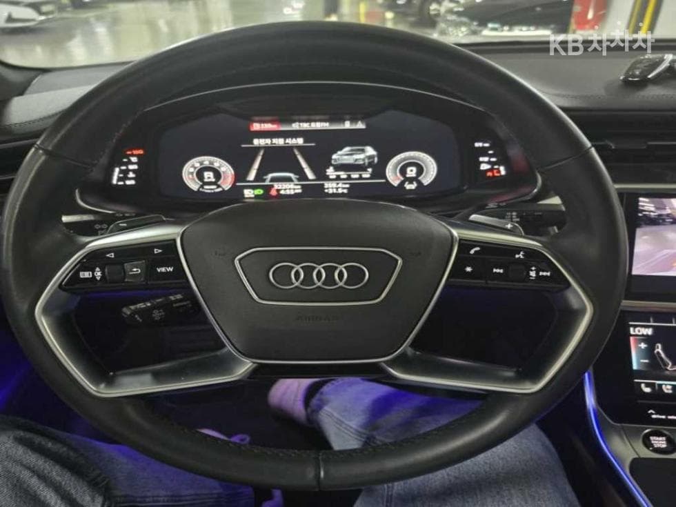 Audi A6(C8)45 TFSI Quattro Premium - 7