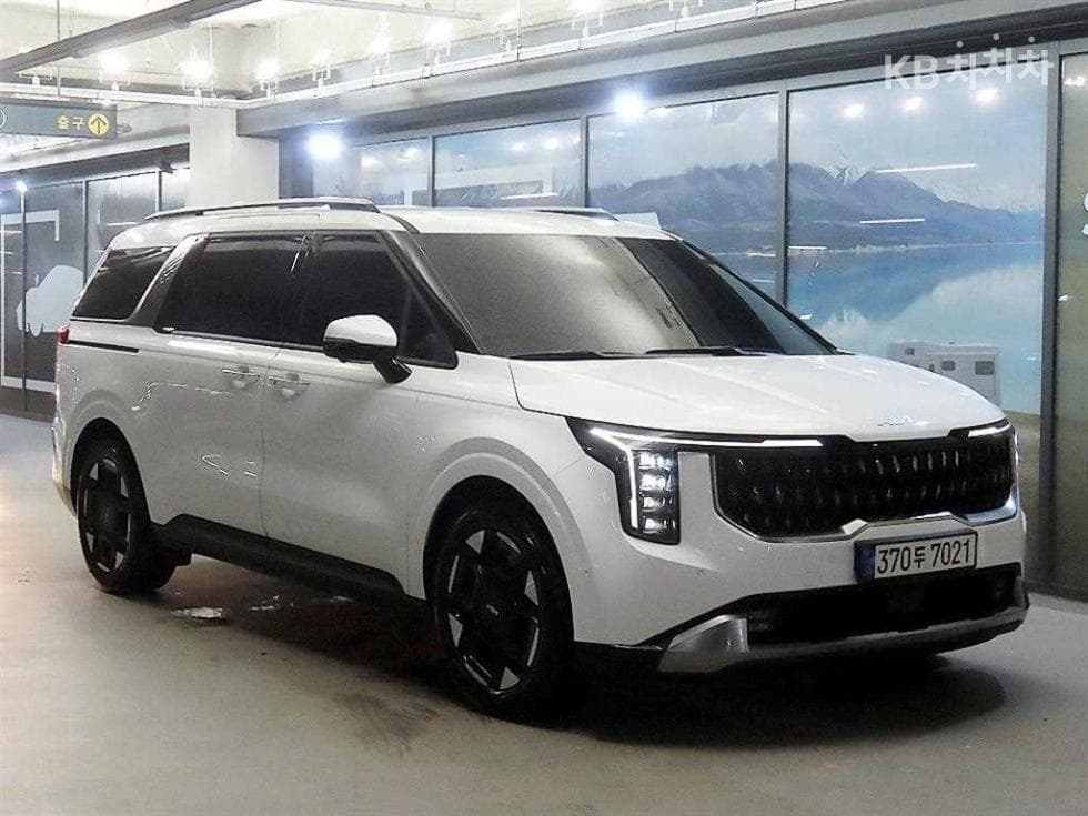 Киа The New (фейслифт) Канивал 4-то поколение G3.5 GDI 7-местен (Лимузин) 아웃도어 - Image 1