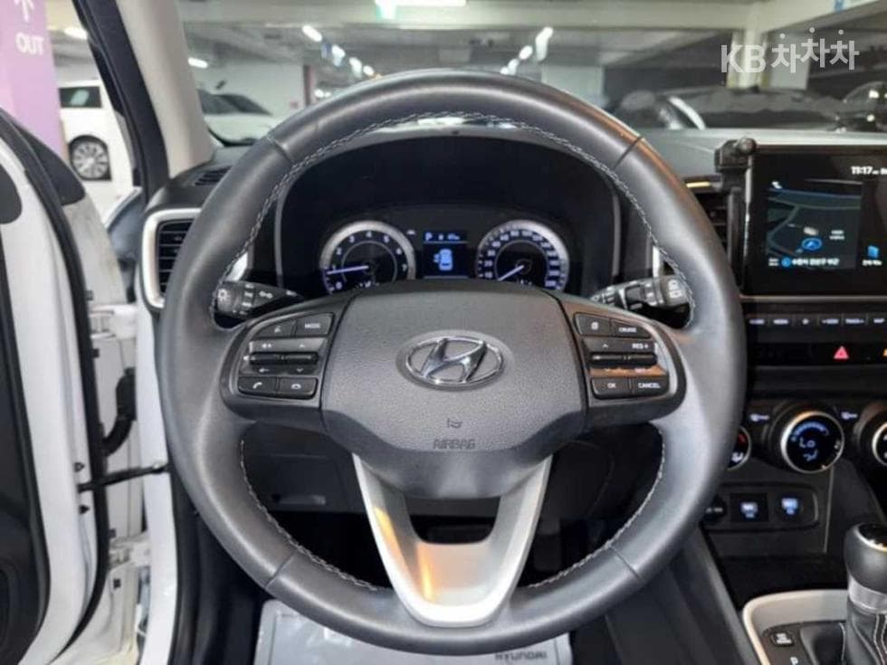Хюндай ВениуБензин 1.6 Modern - 8