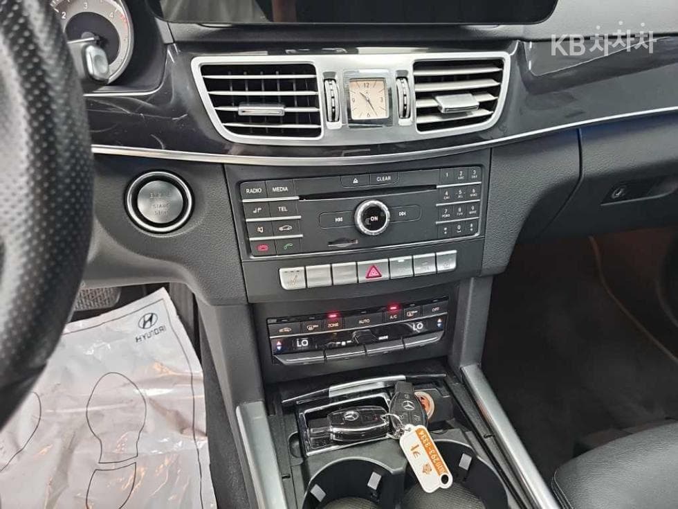 Mercedes-Benz New E-ClassE220 블루텍 Avantgarde 스포츠 W212 - 10