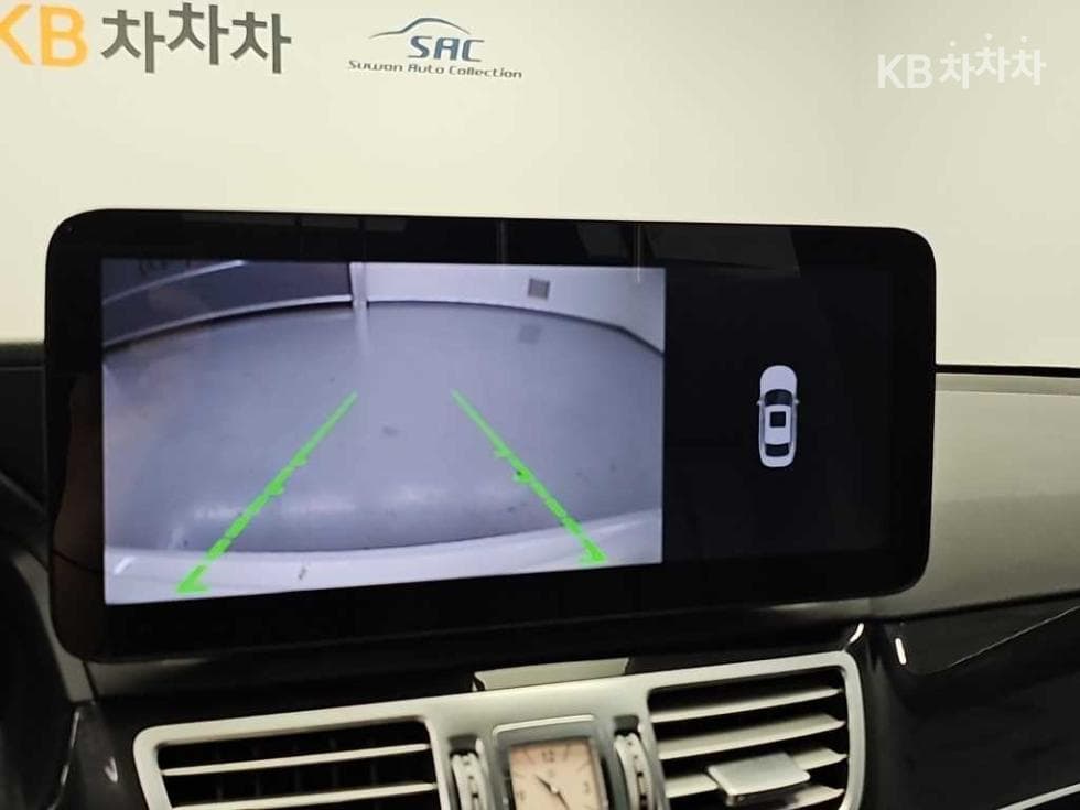 Mercedes-Benz New E-ClassE220 블루텍 Avantgarde 스포츠 W212 - 16