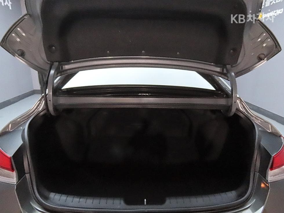 Хюндай All New Avante (Elantra)(CN7)1.6 Бензин Modern - 19
