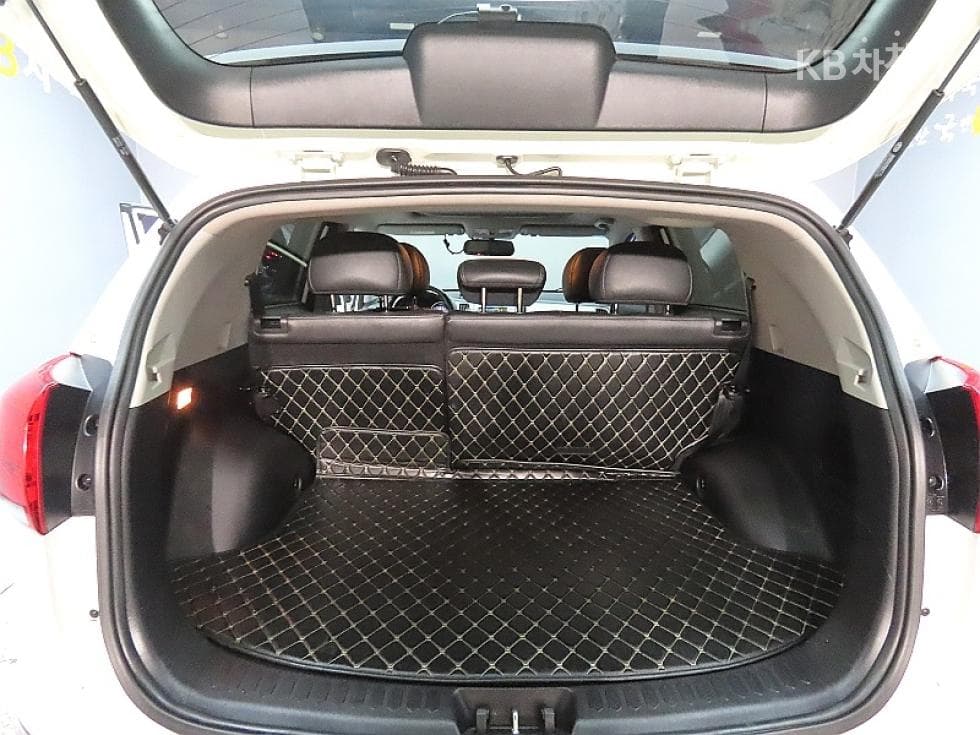 Киа The New (фейслифт) Sportage RДизел 2WD Престиж - 19