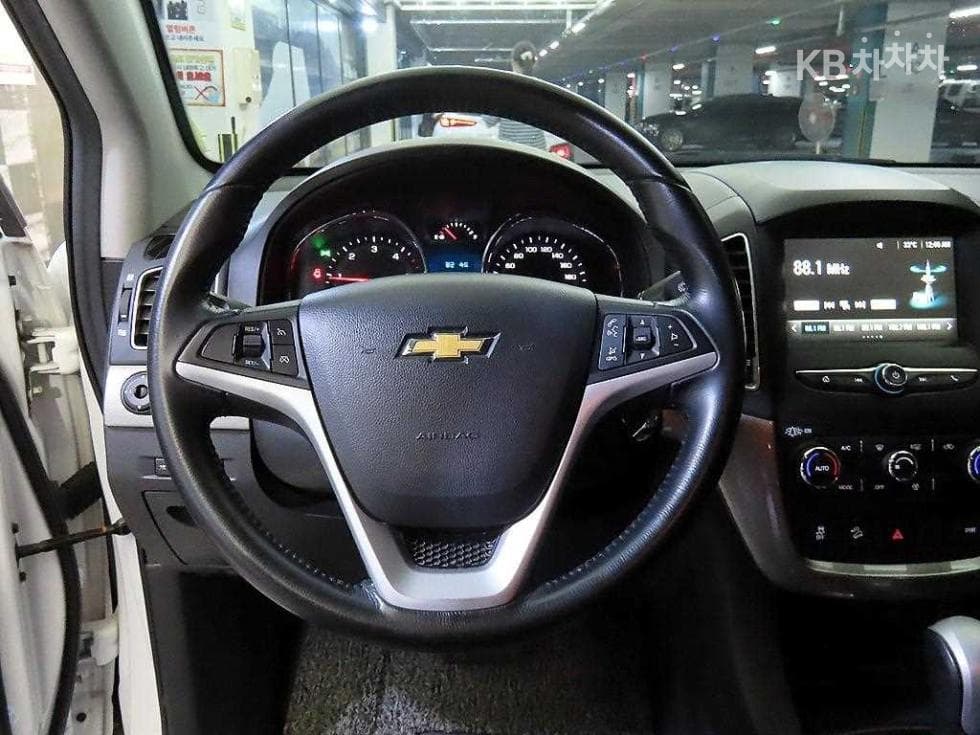 Джи Ем Корея Chevrolet Captiva2WD LT 7-местен (Лимузин) - 8