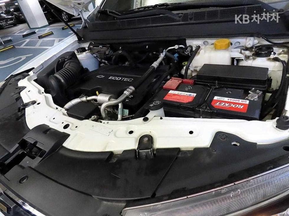 Джи Ем Корея Chevrolet Captiva2WD LT 7-местен (Лимузин) - 19
