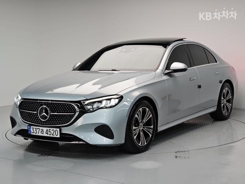Mercedes-Benz E-클래스 (W214) E200 Avantgrade - Image 1