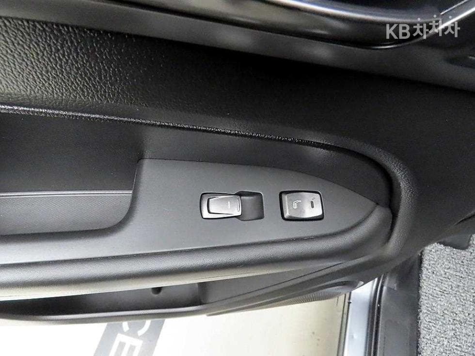 КейДжи Мобилити The New (фейслифт) Rexton Sports Khan2.2 4x4 Престиж - 12