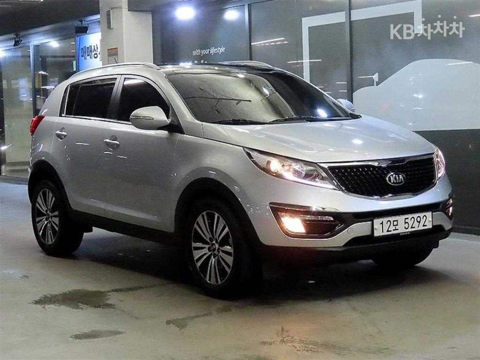Киа The New (фейслифт) Sportage R Дизел 2WD 에이스 - Image 1