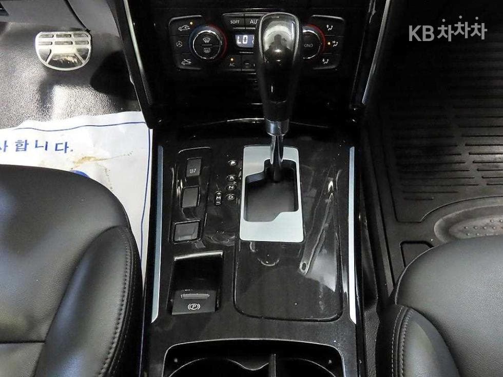 Рено Корея ALL New SM7 노바2.0 LPe За хора с увреждания - 12