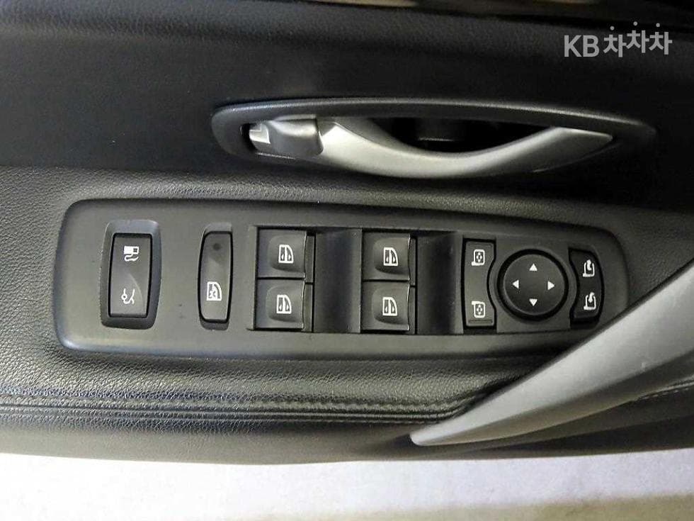 Рено Корея ALL New SM7 노바2.0 LPe За хора с увреждания - 13