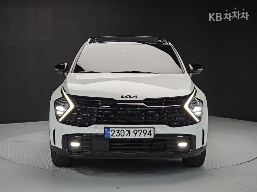 Kia The All New Sportage Hybrid1.6 Turbo HEV 30th Edition - 2