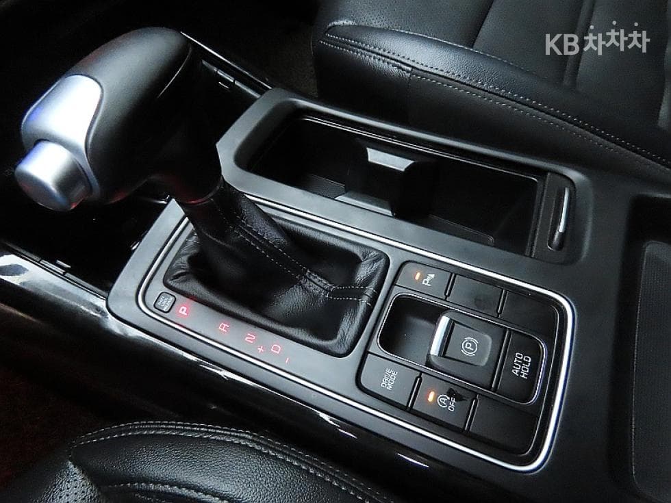 Киа The New (фейслифт) Sorento2.0 Дизел 2WD 마스터 - 9
