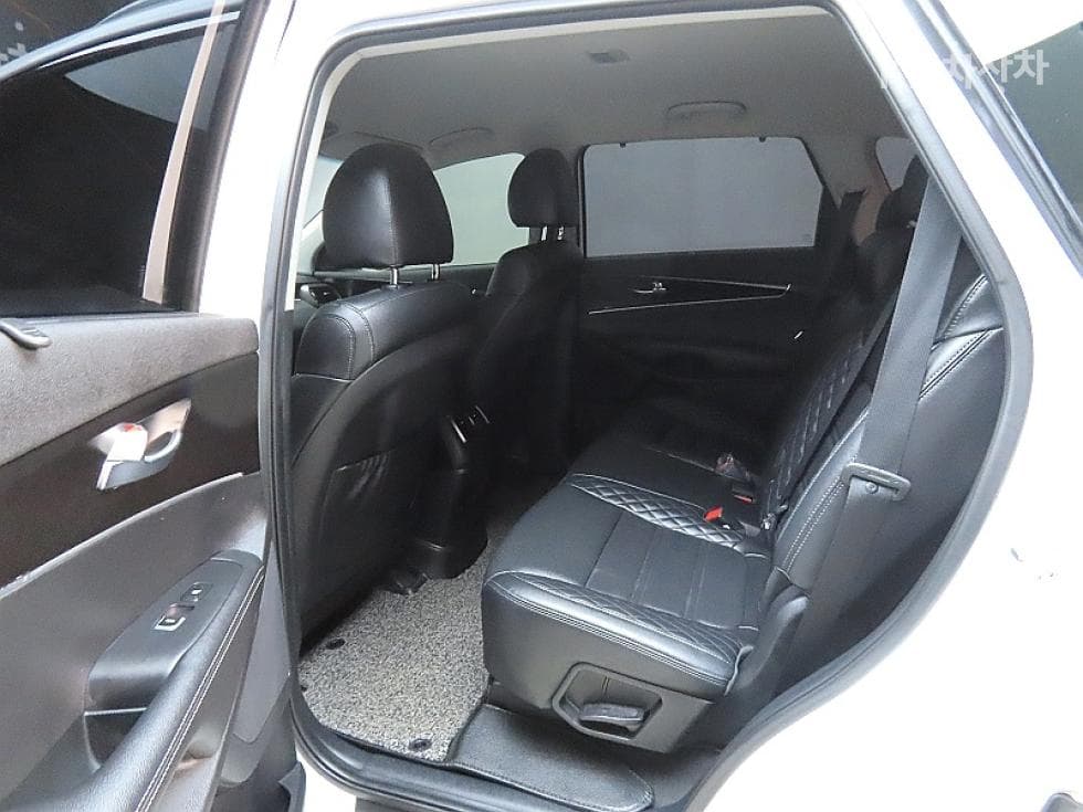 Киа The New (фейслифт) Sorento2.0 Дизел 2WD 마스터 - 11