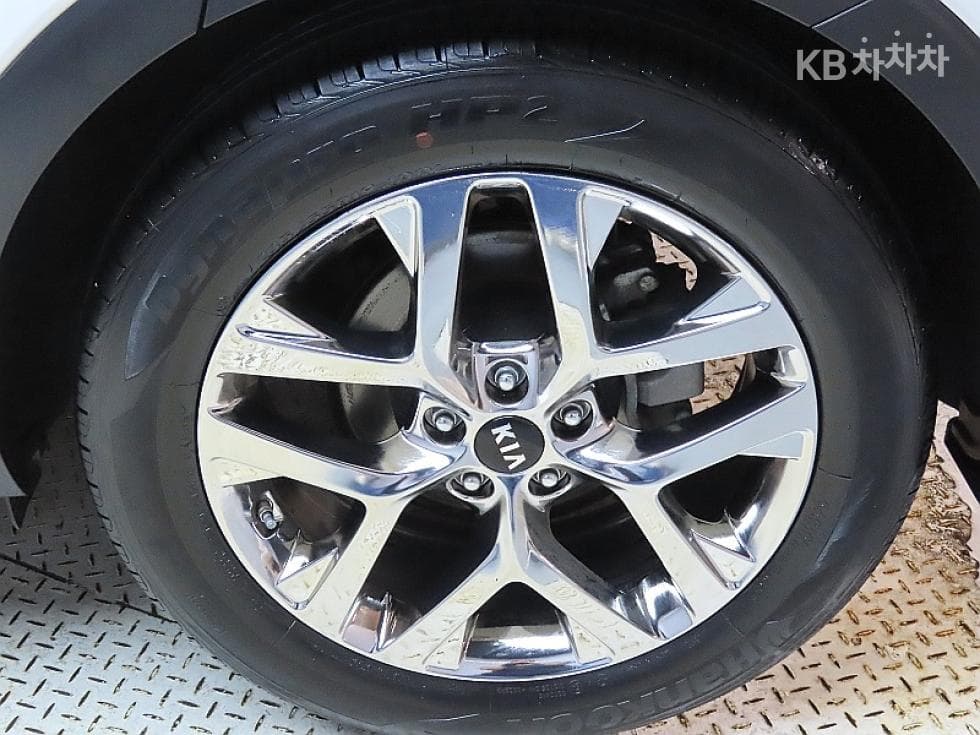 Киа The New (фейслифт) Sorento2.0 Дизел 2WD 마스터 - 20