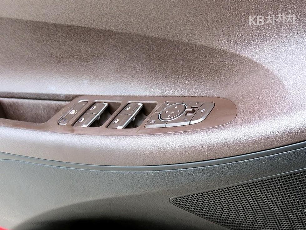 Хюндай Grandeur (Azera)IG2.4 Premium Стандартен - 11