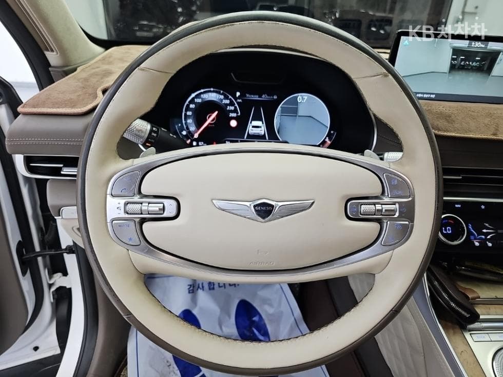 Genesis GV803.0 Diesel AWD - 9