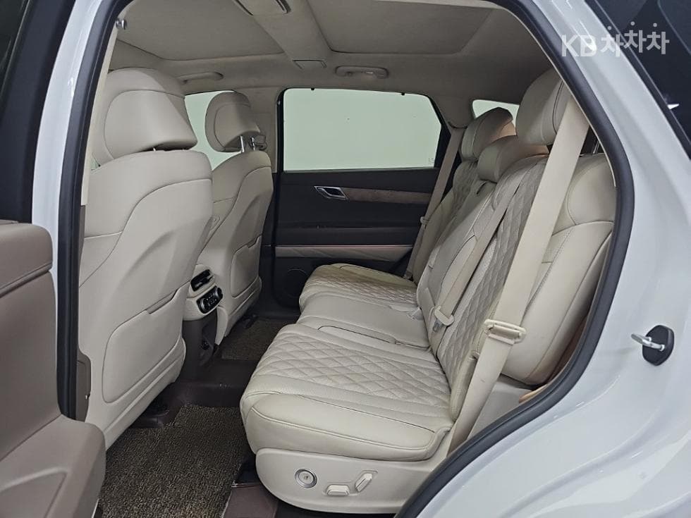 Genesis GV803.0 Diesel AWD - 12