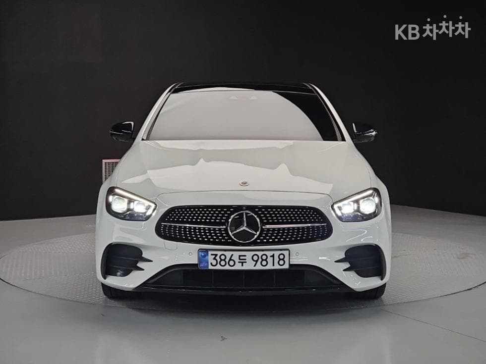 Mercedes-Benz E-Клас (W213)E350 4MATIC AMG Line - 2
