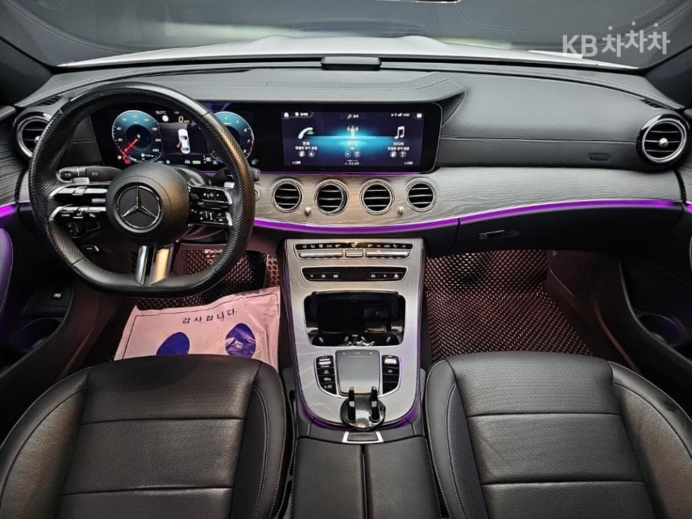 Mercedes-Benz E-Клас (W213)E350 4MATIC AMG Line - 7