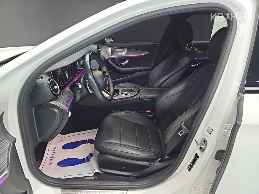 Mercedes-Benz E-Клас (W213)E350 4MATIC AMG Line - 11