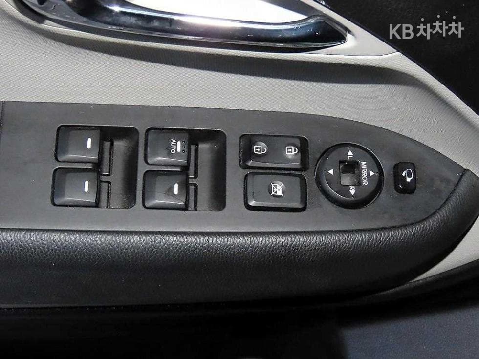 Киа Рей (ван)1.0 Бензин Turbo 기본 - 12