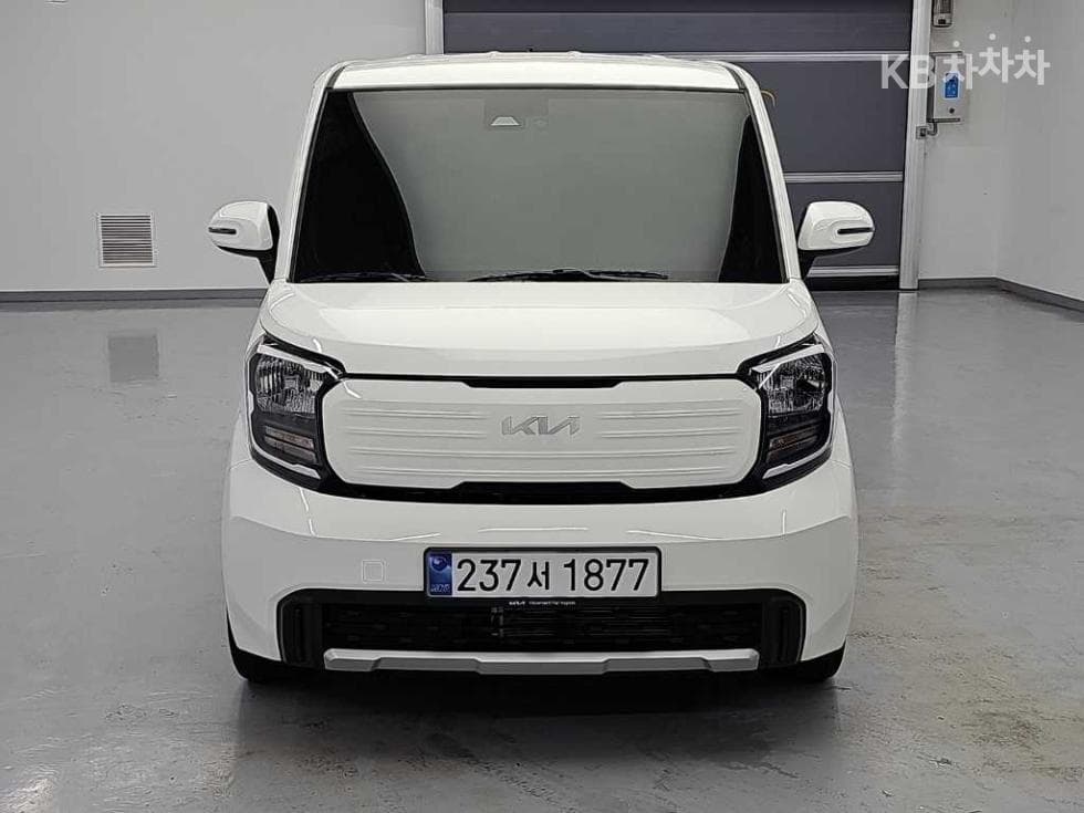 Kia The New (facelift) Kia Ray (van)1.0 Gasoline Prestige - 2