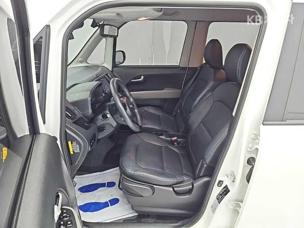 Kia The New (facelift) Kia Ray (van)1.0 Gasoline Prestige - 11