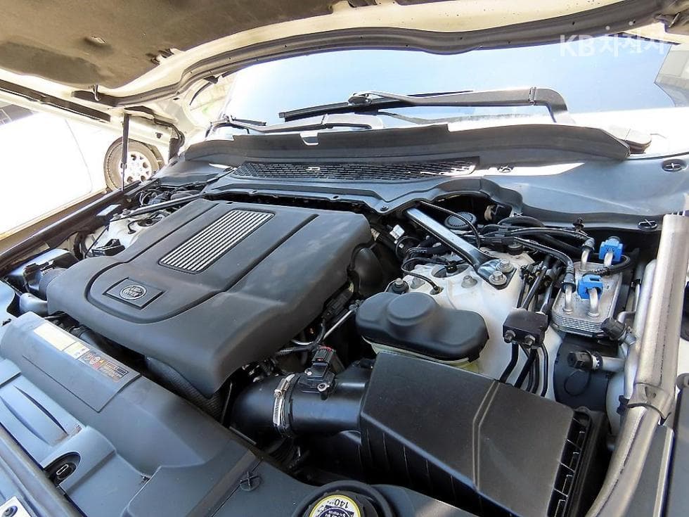 Land Rover Нов Range Rover4.4 SDV8 보그 SE 405 - 19