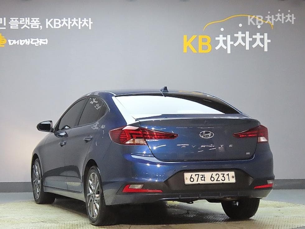 Хюндай The New (фейслифт) Avante (Elantra) ADSmartstream G1.6 Стил - 4