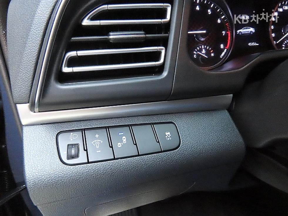 Хюндай The New (фейслифт) Avante (Elantra) ADSmartstream G1.6 Стил - 12