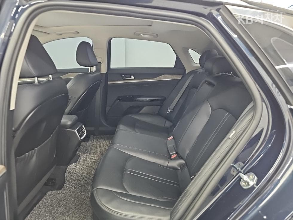Kia K5 Hybrid Second generation2.0 Noblesse - 12