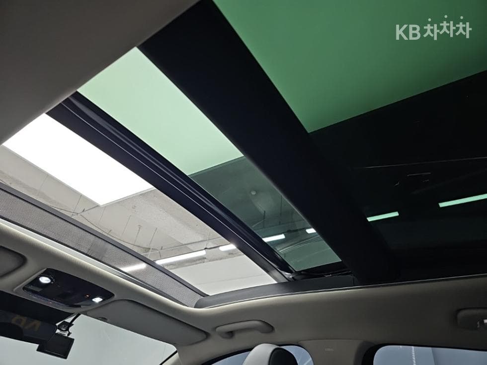 Kia K5 Hybrid Second generation2.0 Noblesse - 15
