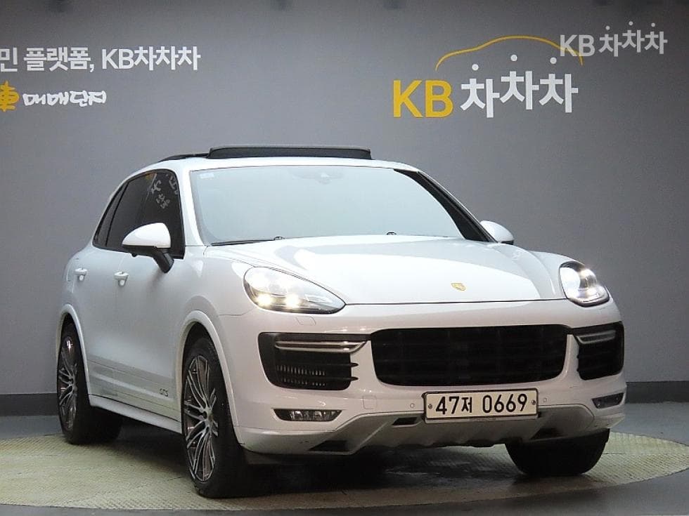 Porsche Нов Cayenne(958)3.6 GTS 958 - 3