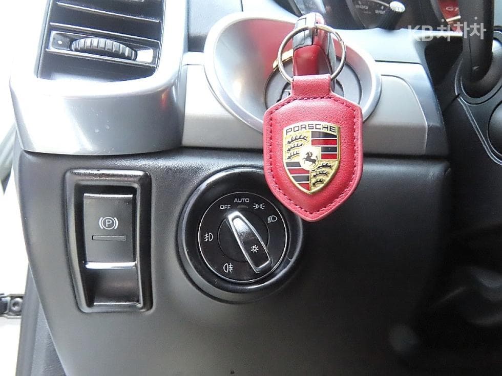 Porsche Нов Cayenne(958)3.6 GTS 958 - 12