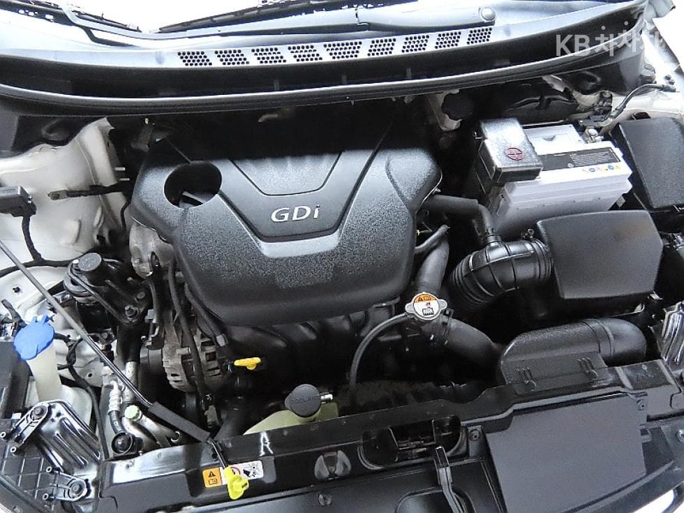 Хюндай Avante (Elantra)MDM16 GDi LUXURY - 7