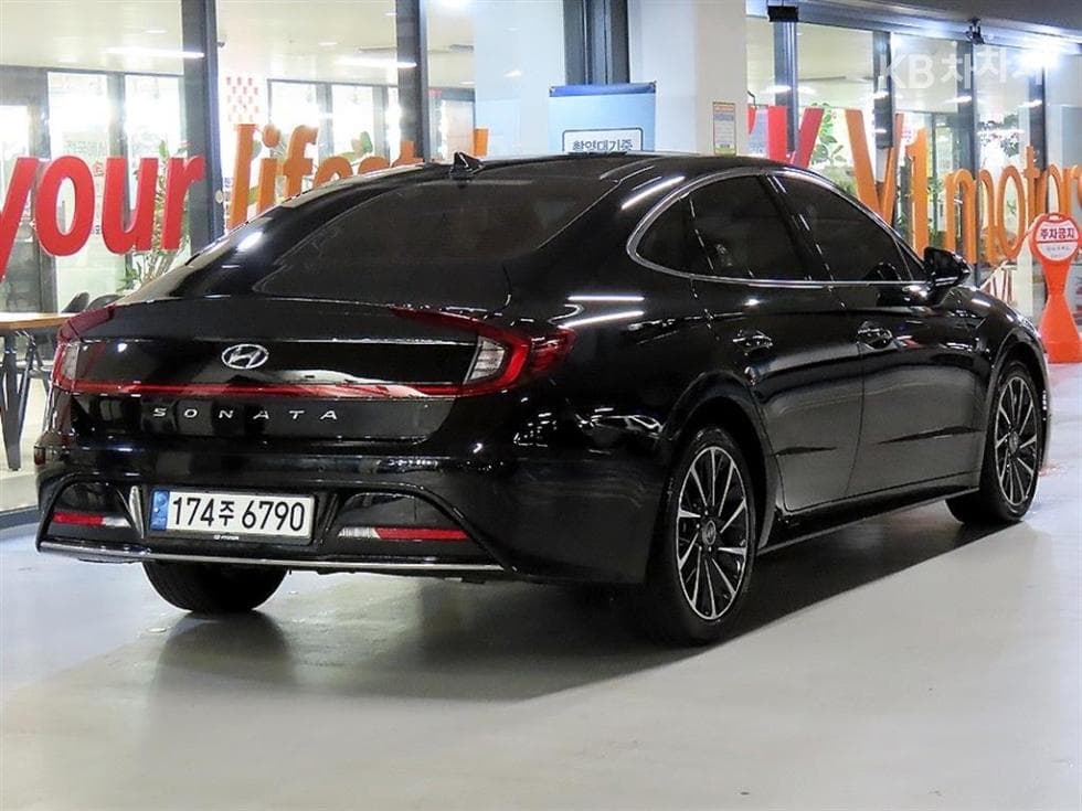 Хюндай Соната Хибрид (DN8)2.0 Хибрид Premium Plus - 4