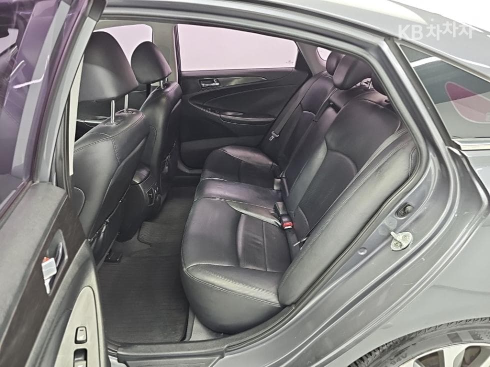 Hyundai Sonata 더 브릴리언트CVVL Modern - 12