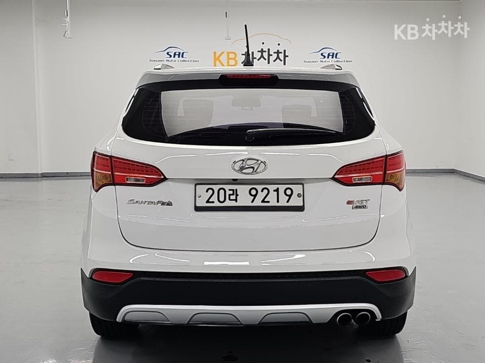 Hyundai Santa Fe DMHyundai R-engine 2.0 diesel 4WD PREMIUM - 3