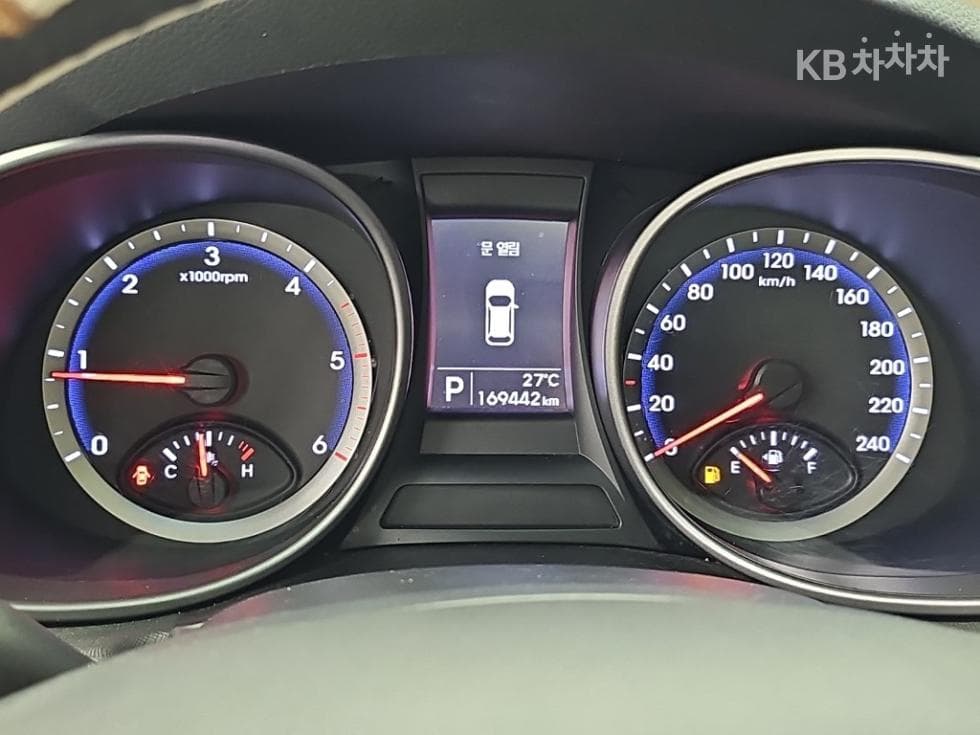 Hyundai Santa Fe DMHyundai R-engine 2.0 diesel 4WD PREMIUM - 6