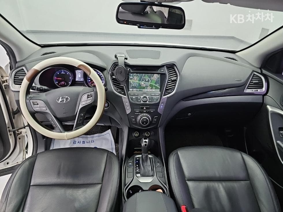 Hyundai Santa Fe DMHyundai R-engine 2.0 diesel 4WD PREMIUM - 7