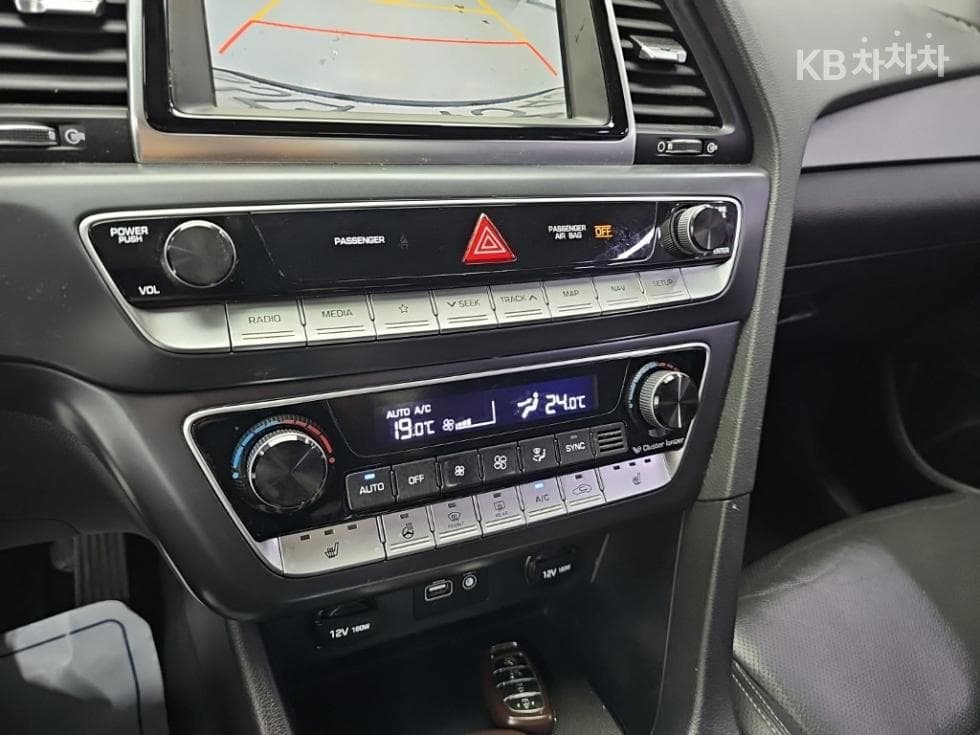 Hyundai Sonata New Rise2.0 Smart - 10