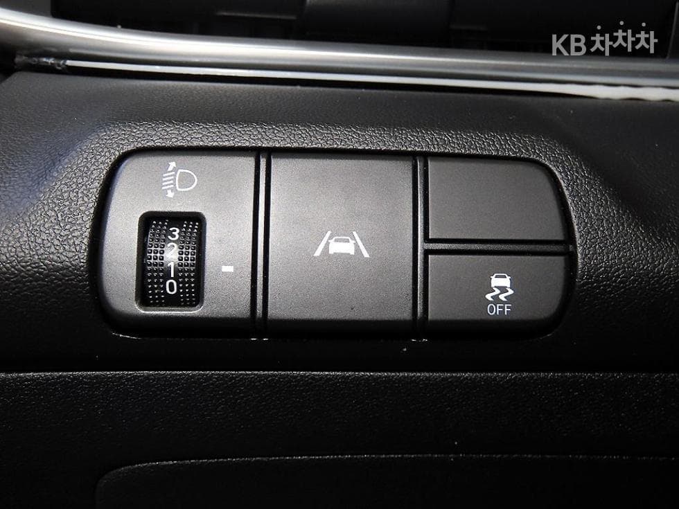 Хюндай All New Avante (Elantra)(CN7)1.6 Бензин Inspiration - 14