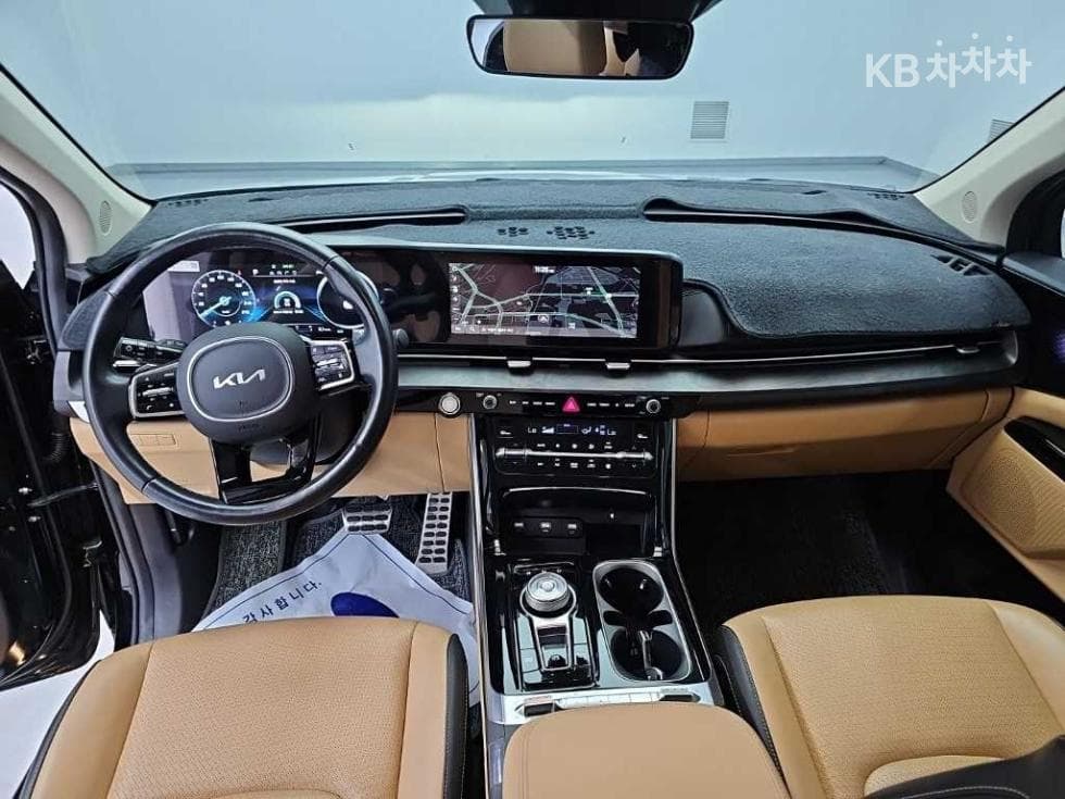 Kia Carnival 4th generationG3.5 GDI 9-seater Signature - 7