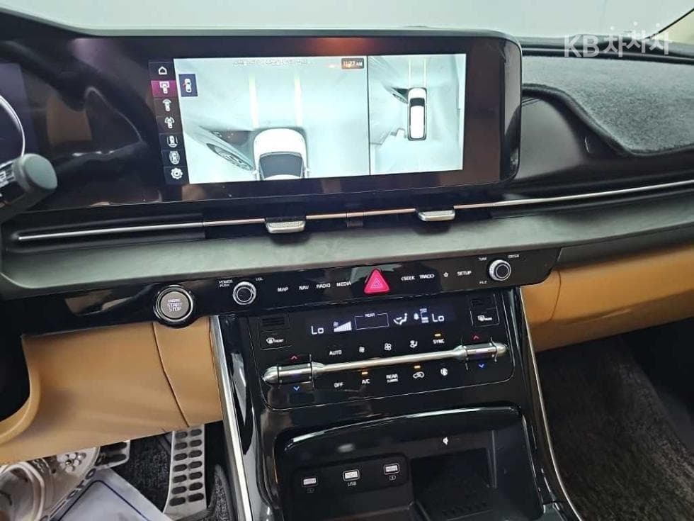 Kia Carnival 4th generationG3.5 GDI 9-seater Signature - 10
